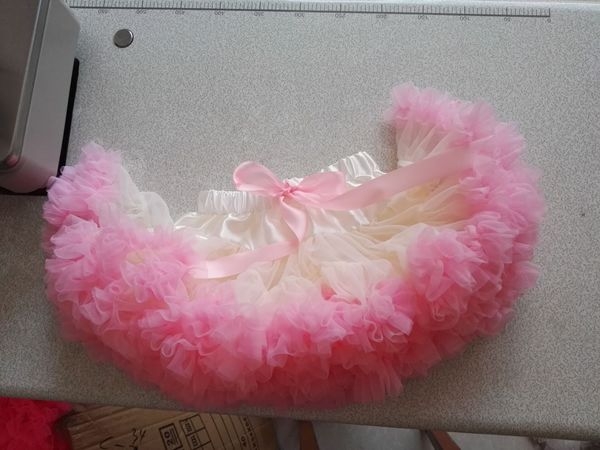 Διαφανής φούστα για κορίτσια σε μια ποικιλία χρωμάτων και αποχρώσεων