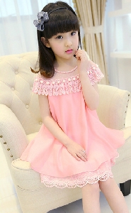 Детска свежа рокля за момичета с дантела в светлосин, розов и цикламен цвят