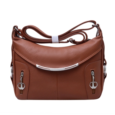 Κυρίες σακίδιο με τα αξεσουάρ σε τρία χρώματα