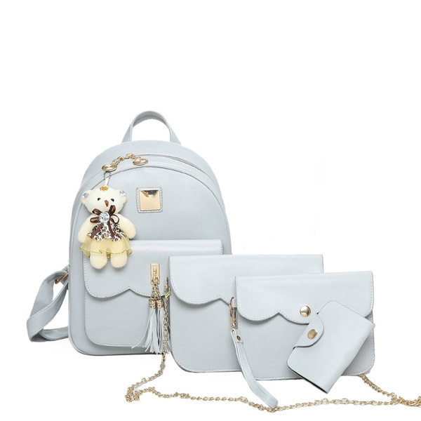 Γυναικείο σακίδιο με τα αξεσουάρ σε τρία χρώματα