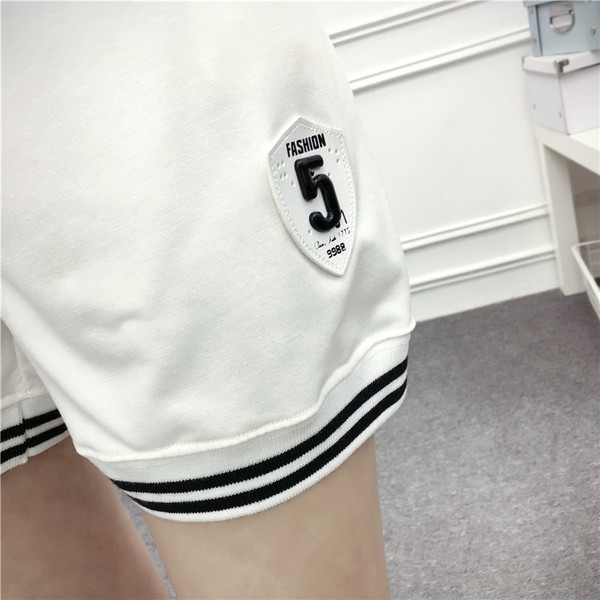 Дамски екипи пролет лято  няколко модела 