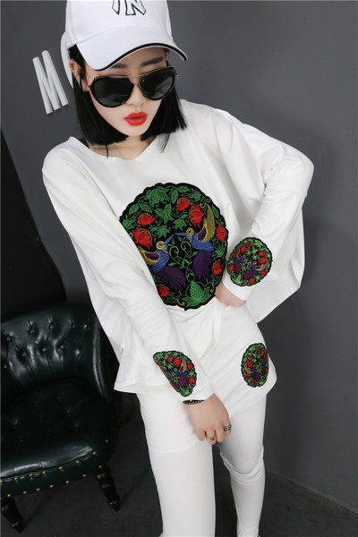 Γυναικεία αθλητική φόρμα -  σε διαφορετικά χρώματα και σε δύο μοντέλα