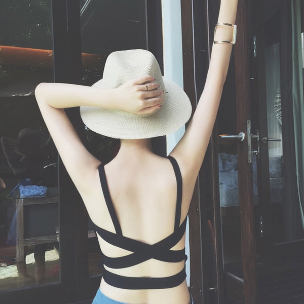 Κυρίες καλοκαίρι γιλέκο σταυρό πίσω σε μαύρο και άσπρο