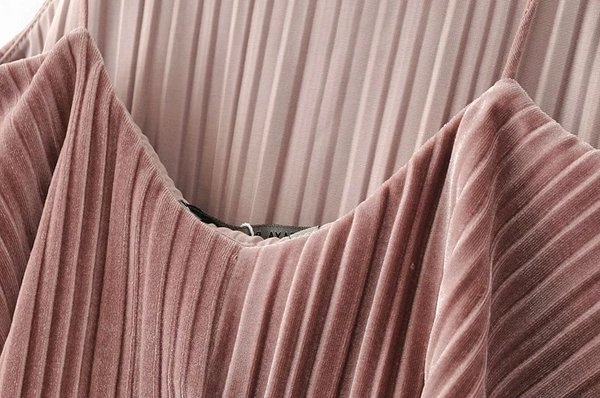 μπούστα των γυναικών στην πλισέ μοντέλο δύο χρωμάτων