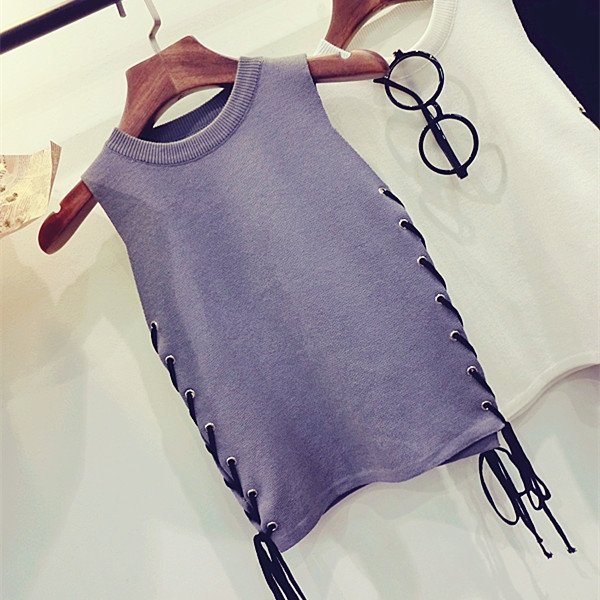 Οι γυναίκες Top τρία χρώματα: Λευκό, Μαύρο, Γκρι