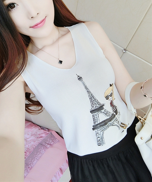 Κυρίες λευκή οροφή της δεξαμενής με διάφορες εφαρμογές