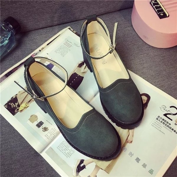 Дамски стилни затворени сандали с лек ток в черен, сив, бежов, тъмнозелен цвят