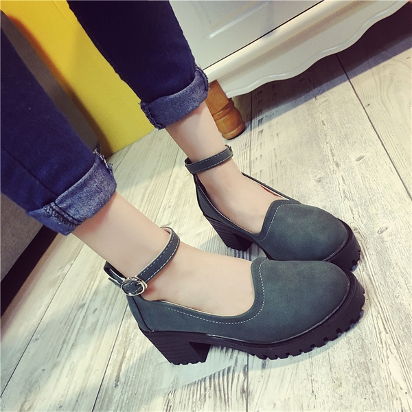 Дамски стилни затворени сандали с лек ток в черен, сив, бежов, тъмнозелен цвят