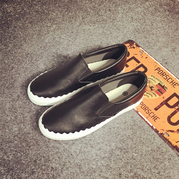 Дамски ежедневни мокасини от изкуствена кожа и велур, в кафяв, черен, тъмнозелен и бял цвят