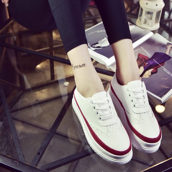 Дамски стилни маратонки на платформа в червен, черен и розов цвят