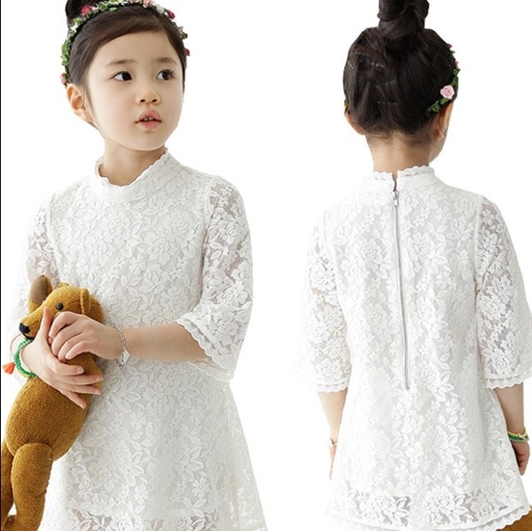 Детска дантелена рокля за момичета в бял и розов цвят в 2 модела - с японски ръкав и с 3/4 ръкав