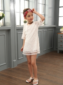 Детска дантелена рокля за момичета в бял и розов цвят в 2 модела - с японски ръкав и с 3/4 ръкав