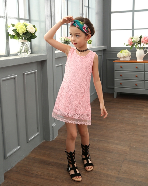 Детска дантелена рокля за момичета в бял и розов цвят в 2 модела - с японски ръкав и с 3/4 ръкав