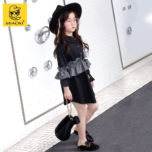 Стилна детска рокля за момичета с 3/4 ръкав в цвят джинджифил и черен цвят