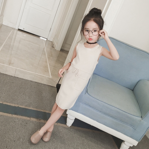 Стилна дамска рокля за момичета тип Слим, в бежов и черен цвят, с джоб