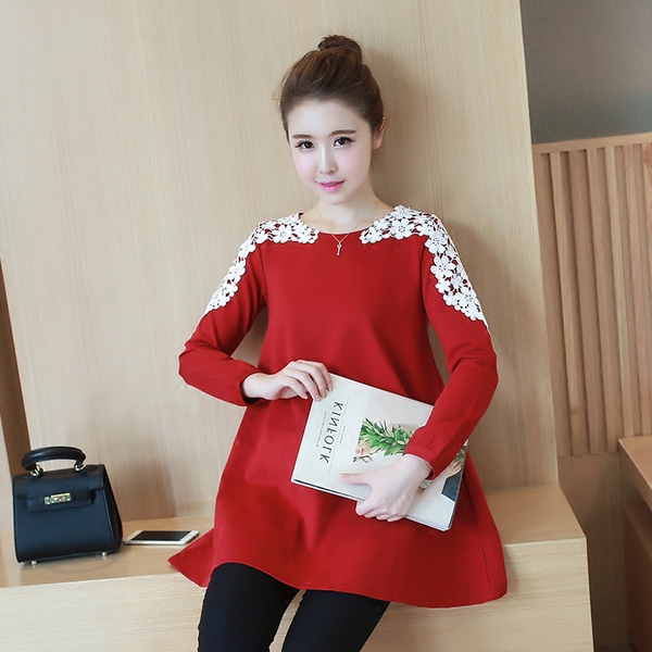 Дамска пролетна туника червена с дълги ръкави с дантела за бременни