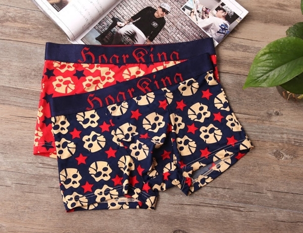 Комплект от два броя мъжки боксерки различни комбинации от модели с черепи и други фигури