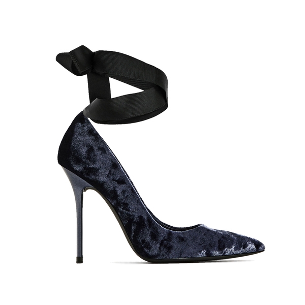 Дамски кадифени високи обувки с връзки по глезена в два цвята