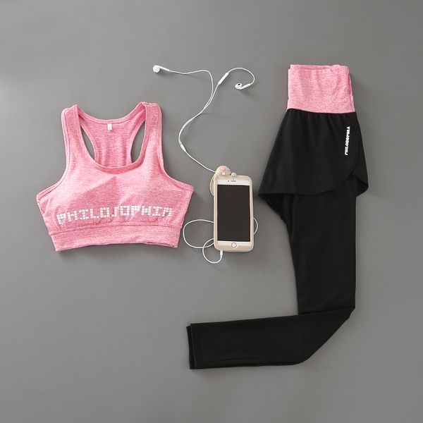 Дамски спортен екип в 3 части