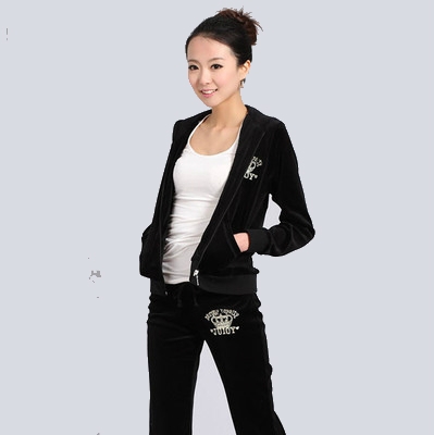 Дамски спортен екип от кадифе в различни цветове за разходка или спорт