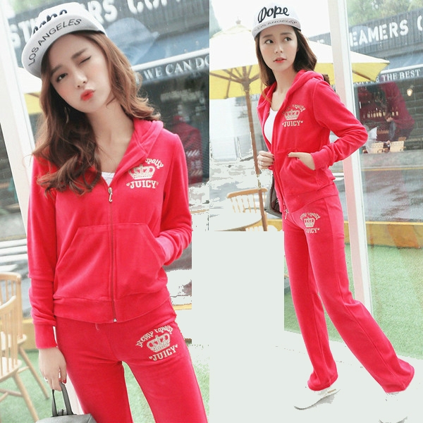 Дамски спортен екип от кадифе в различни цветове за разходка или спорт