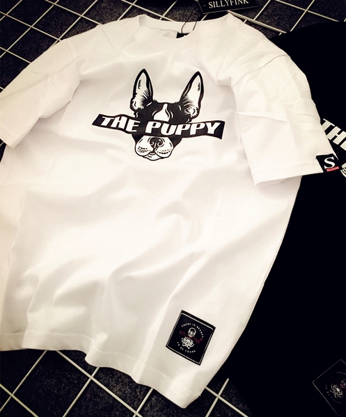 Стилна дамска блуза в черен и бял цвят с надпис и изображение 