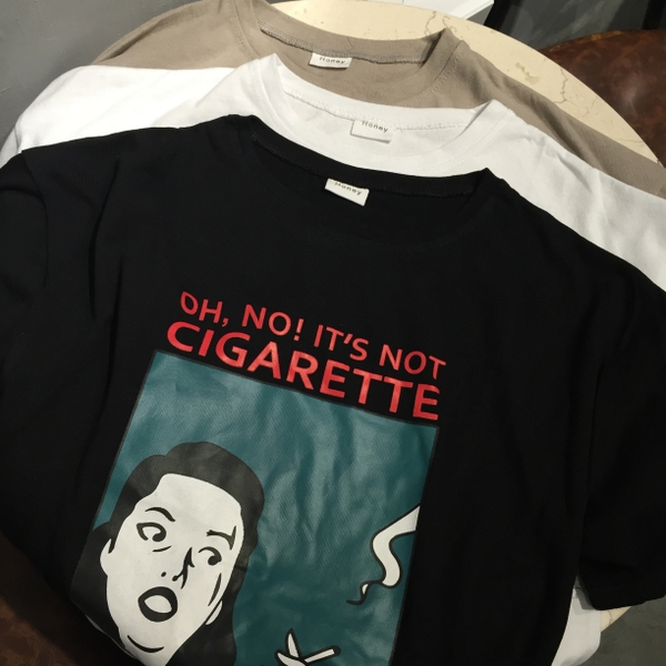 Широка дамска туника с надпис и изображение с 3/4 ръкав в бял, черен и сив цвят