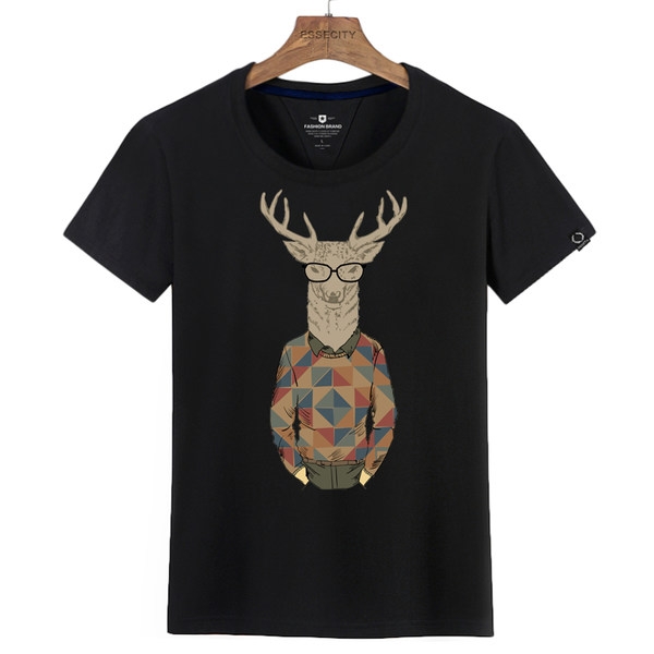 Къс ръкав много модели в различни цветове с разнообразни илюстрации