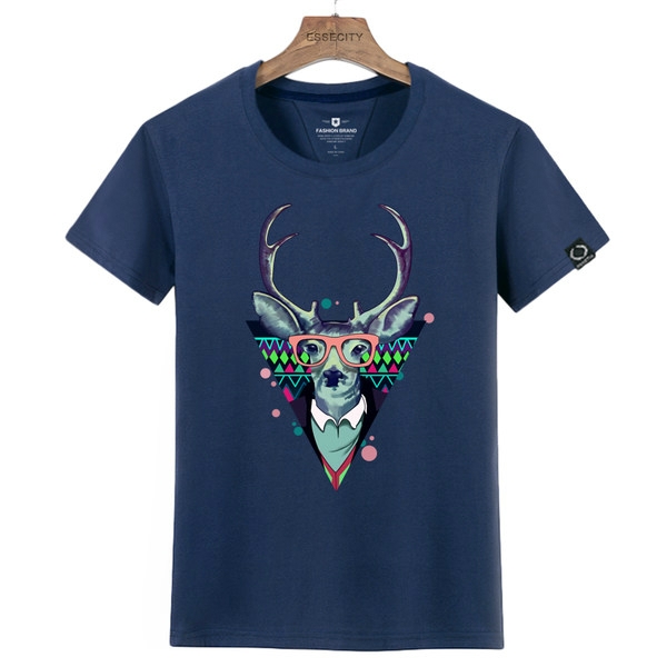 Къс ръкав много модели в различни цветове с разнообразни илюстрации