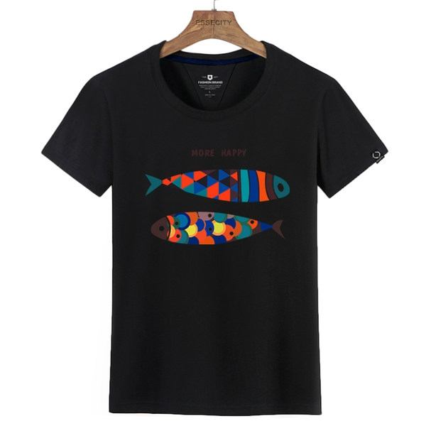 Къс ръкав много модели в различни цветове с разнообразни илюстрации