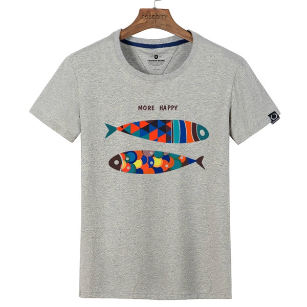 Къс ръкав много модели в различни цветове с разнообразни илюстрации