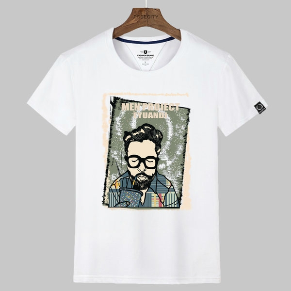 Къс ръкав много модели в различни цветове с разнообразни илюстрации