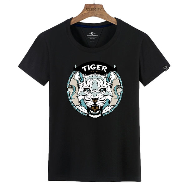 Къс ръкав много модели в различни цветове с разнообразни илюстрации