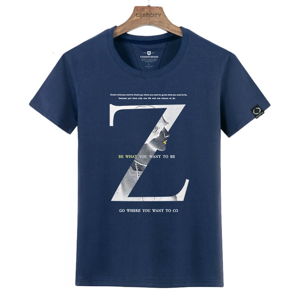 Къс ръкав много модели в различни цветове с разнообразни илюстрации