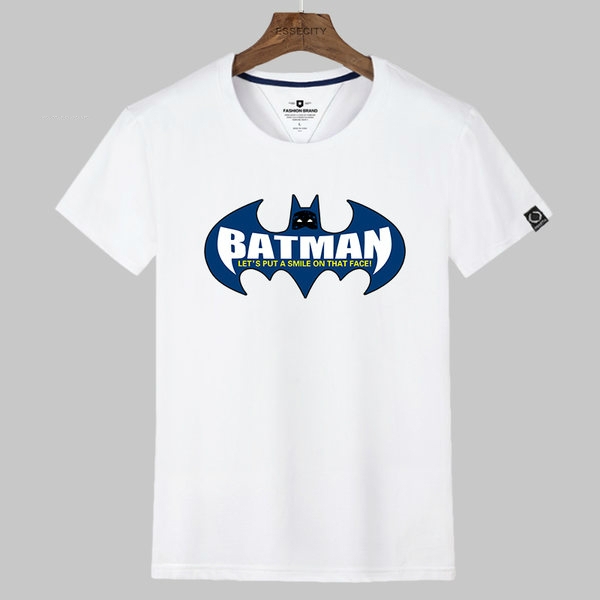 Къс ръкав много модели в различни цветове с разнообразни илюстрации