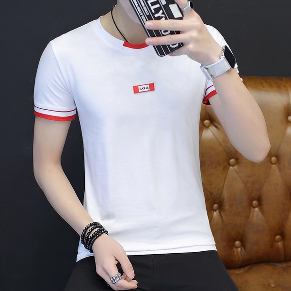 Тънка тениска с къс ръкав разнообразни модели в черно и бяло