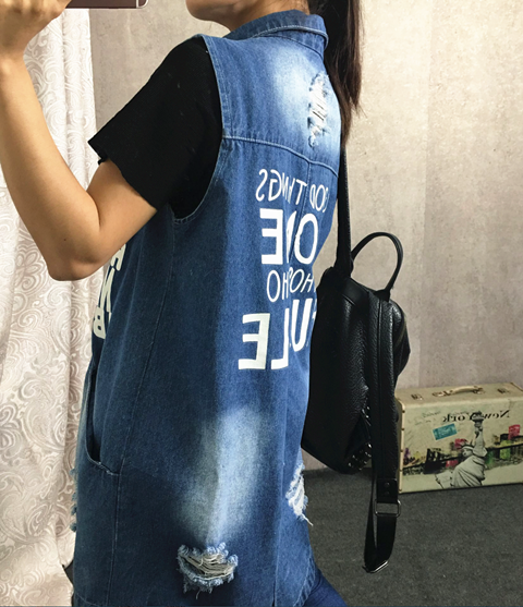 Γυναικών τζιν μπουφάν - μεγάλες και σε δύο μοντέλα - με μανίκι και αμάνικα