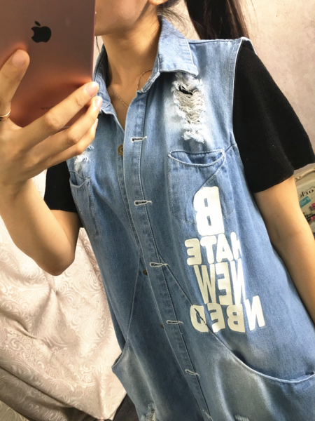 Γυναικών τζιν μπουφάν - μεγάλες και σε δύο μοντέλα - με μανίκι και αμάνικα