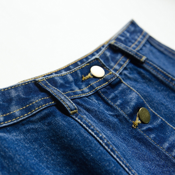 Κομψή κοντή φούστα τζιν