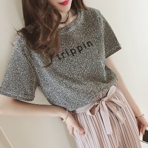 Κυρίες T-shirt «Trippin» σε χρυσό, ασημί, πράσινο και ροζ