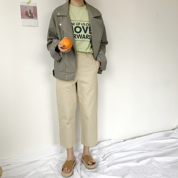 Μεγάλη κυρία κομψό παντελόνι με υψηλή μέση