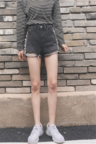 Черни и сини пролетно-летни дамски къси дънкови панталони