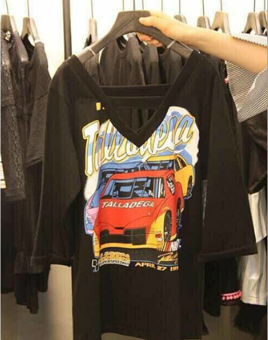 Sport-κομψή γυναικεία μπλούζα σε τρία χρώματα με την πτώση του αγκώνα