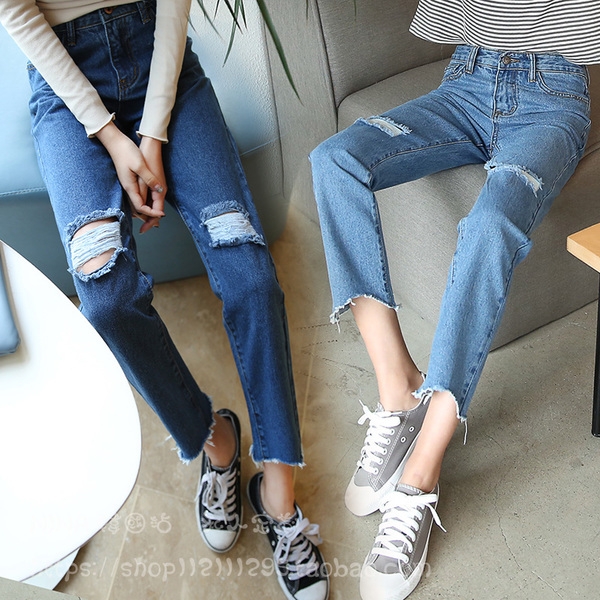 Γυναικεία σχισμένα τζιν