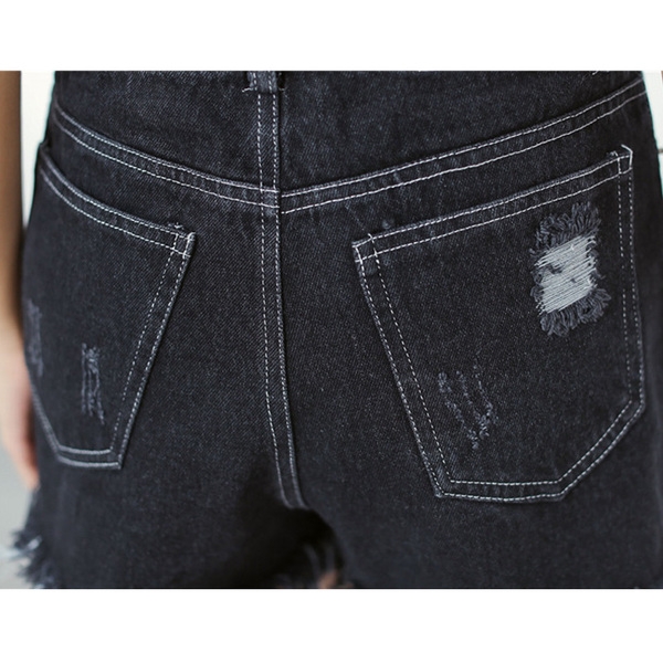 Модерен черен къс дънков панталон за пролетта и лятото