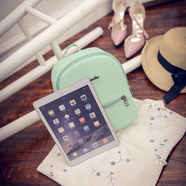 Дамски малки раници от еко кожа в няколко модела: розова, черна, бяла, зелена, сива 