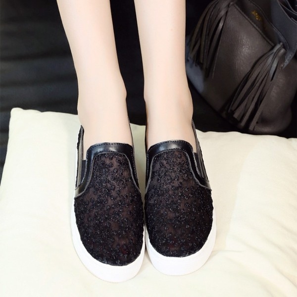 Дамски мокасини в черен розов и черен цвят