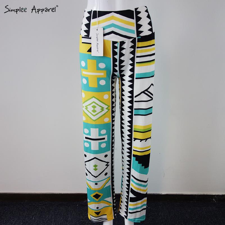 Ευρεία παντελόνια Desigual σε διάφορα χρώματα