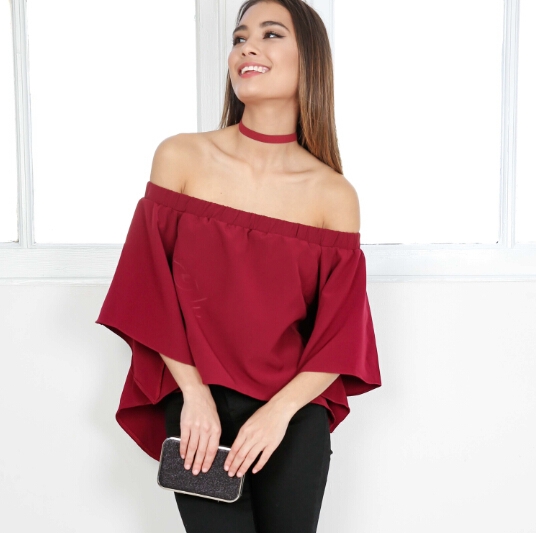 Дамска лятна блузка с широки 3/4 ръкави