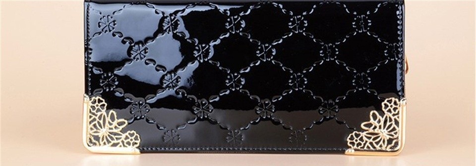 Дамски портфейли